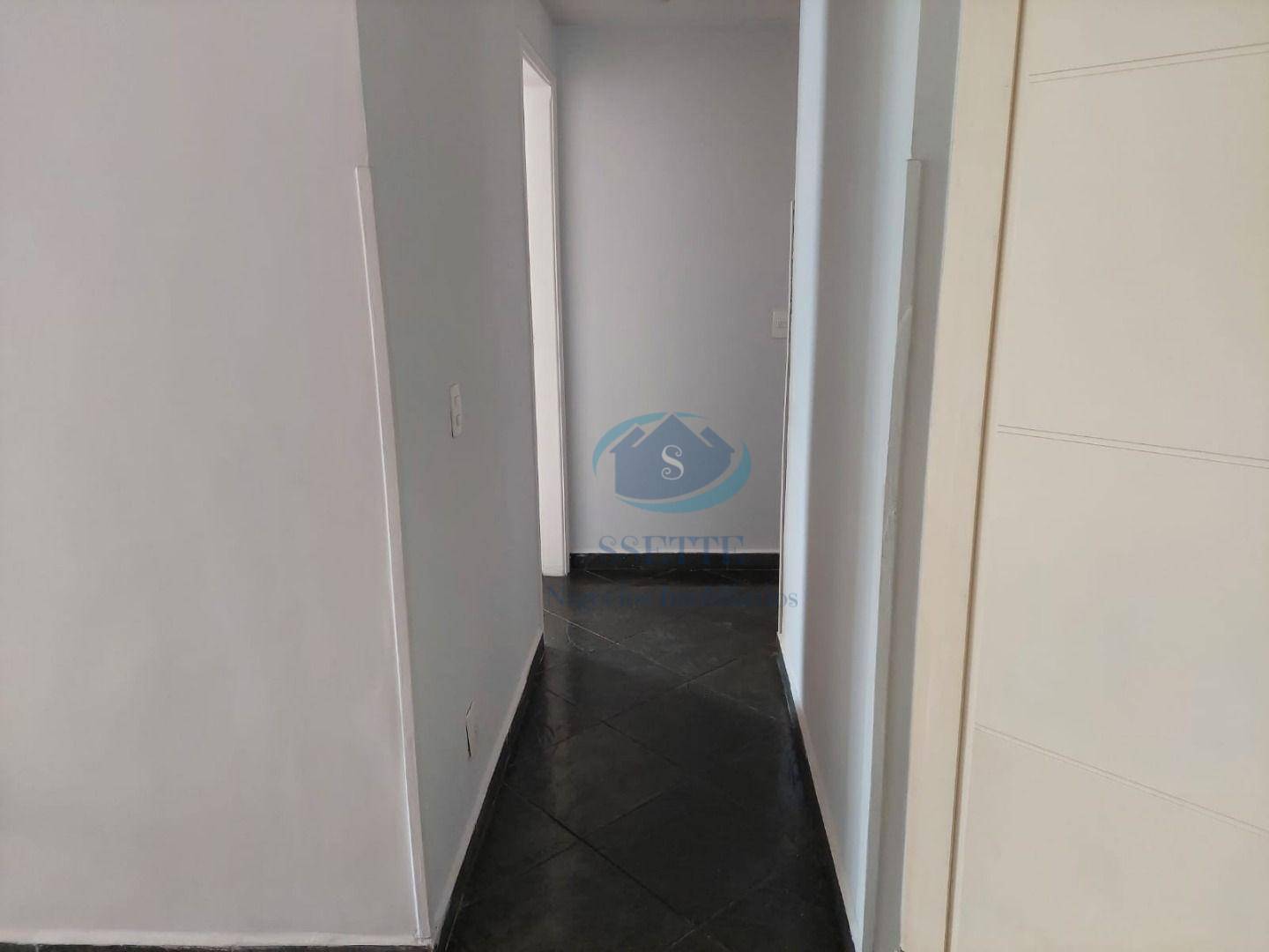 Apartamento à venda com 3 quartos, 80m² - Foto 6