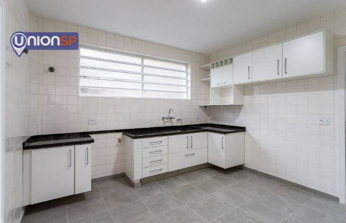 Apartamento à venda com 3 quartos, 134m² - Foto 13