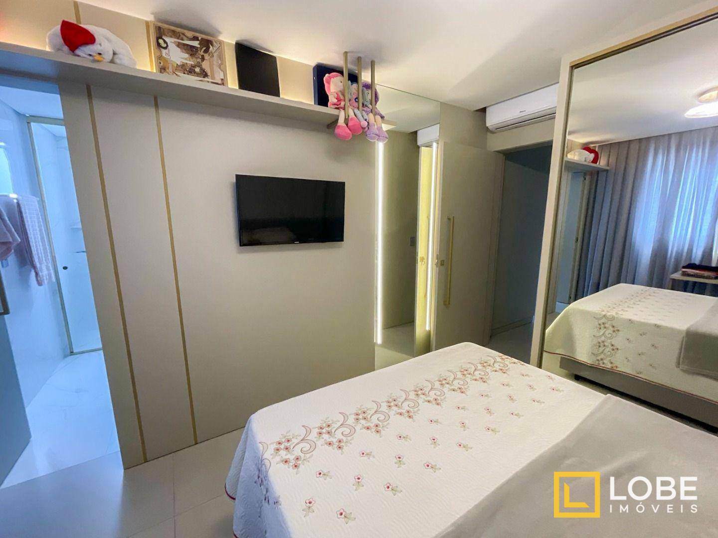 Apartamento à venda com 3 quartos, 146m² - Foto 16
