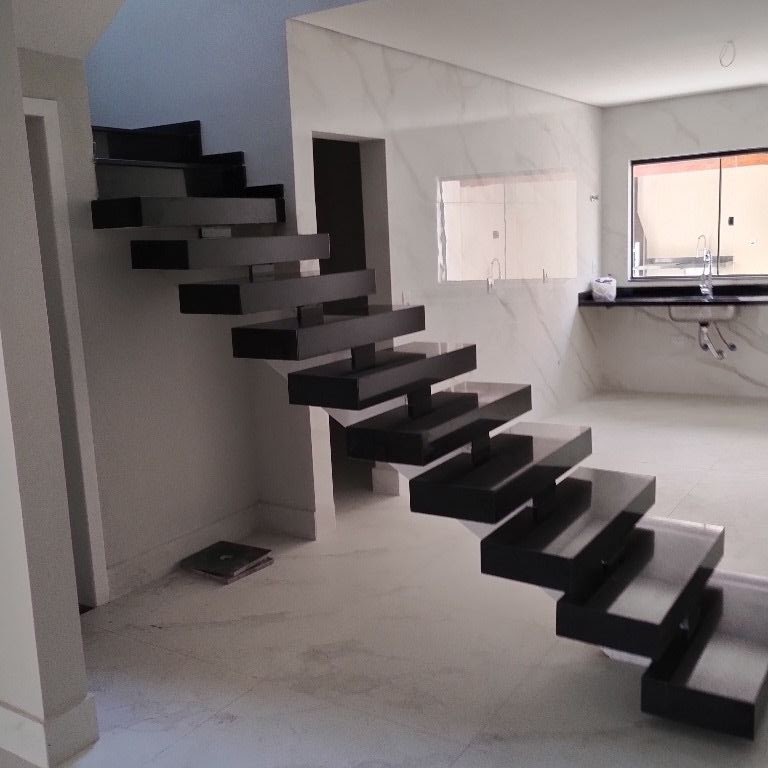 Sobrado à venda com 3 quartos, 194m² - Foto 3