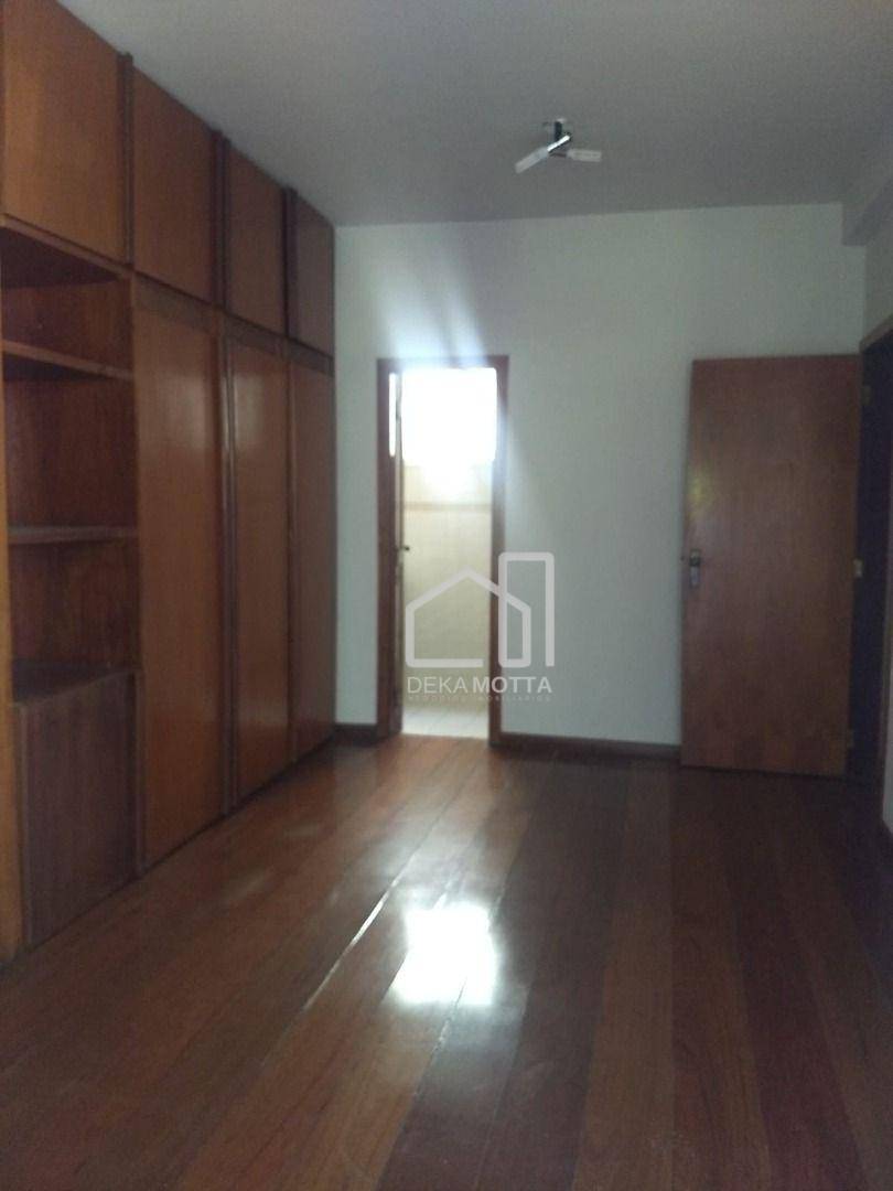 Apartamento à venda com 3 quartos, 230m² - Foto 17