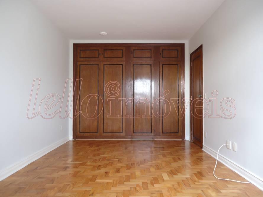 Apartamento para alugar com 3 quartos, 165m² - Foto 6