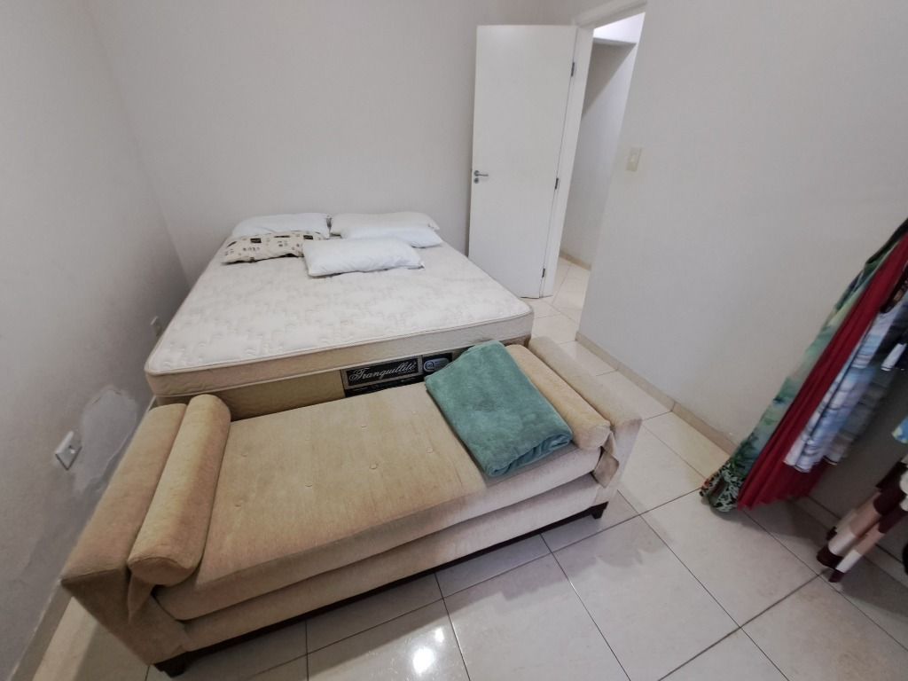 Apartamento à venda com 3 quartos, 145m² - Foto 7