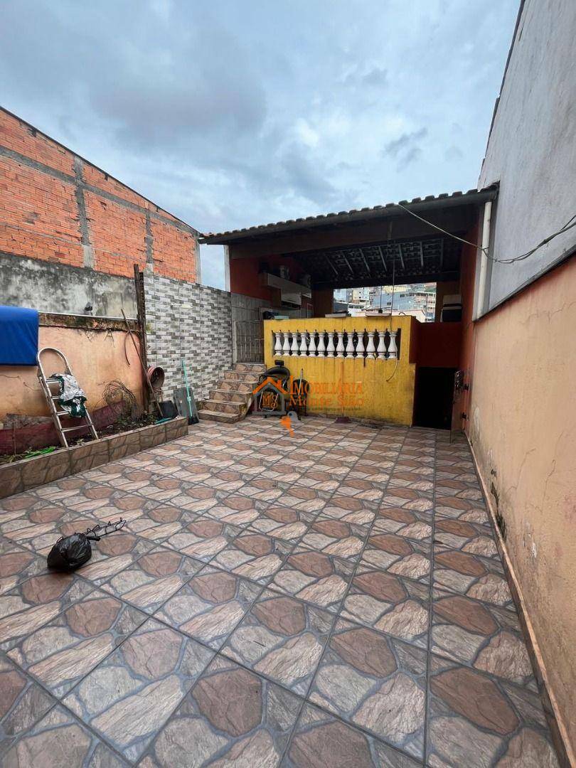 Sobrado à venda com 3 quartos, 200m² - Foto 37