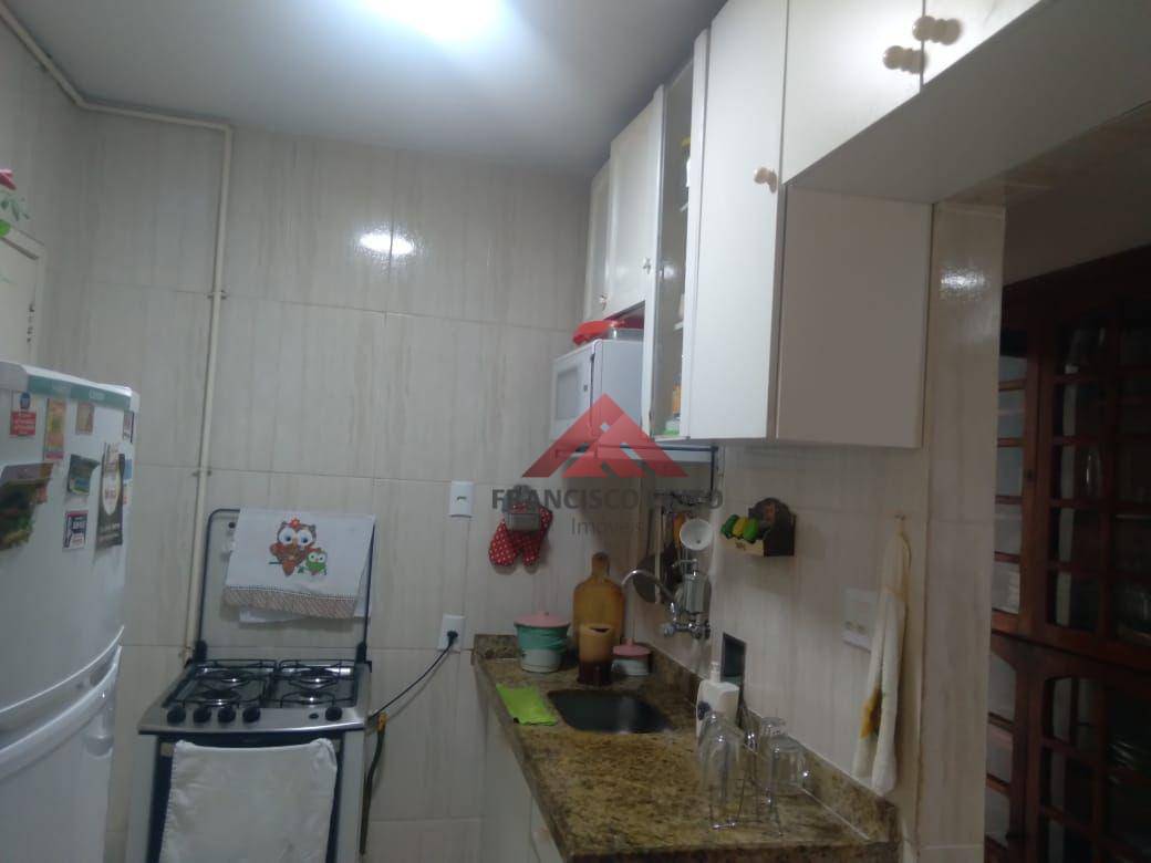 Apartamento à venda com 2 quartos, 90m² - Foto 16