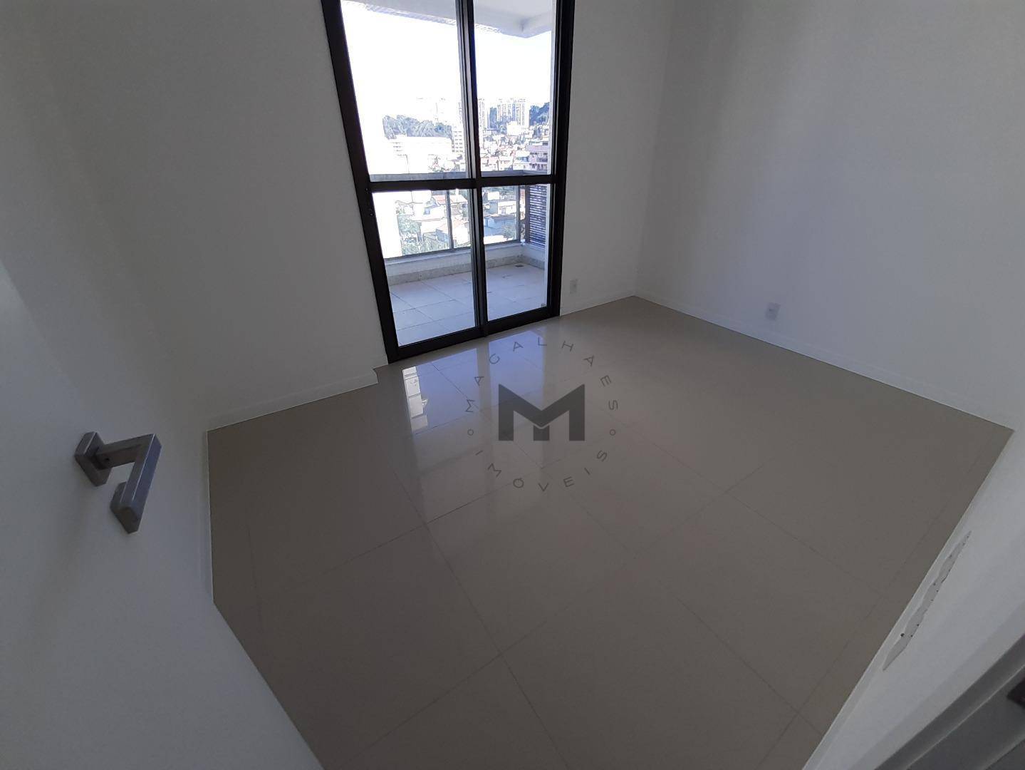 Apartamento à venda com 2 quartos, 81m² - Foto 14