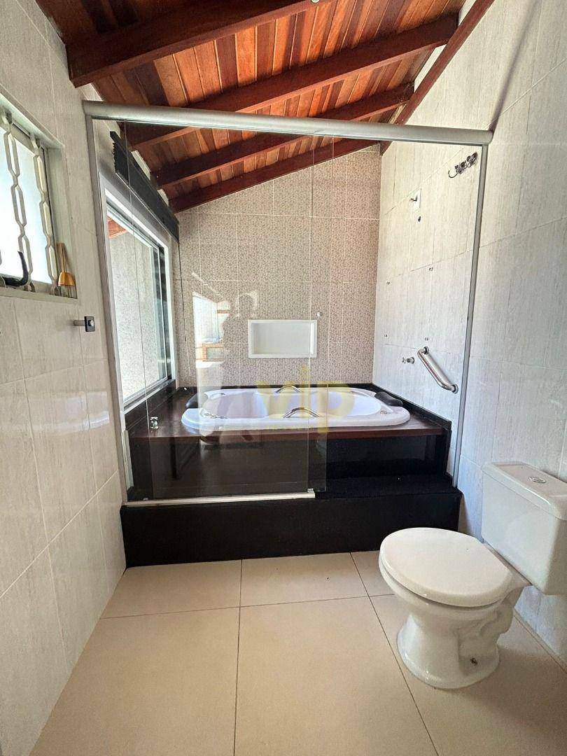 Casa à venda com 3 quartos, 200m² - Foto 6