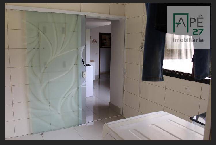 Apartamento à venda com 4 quartos, 192m² - Foto 6