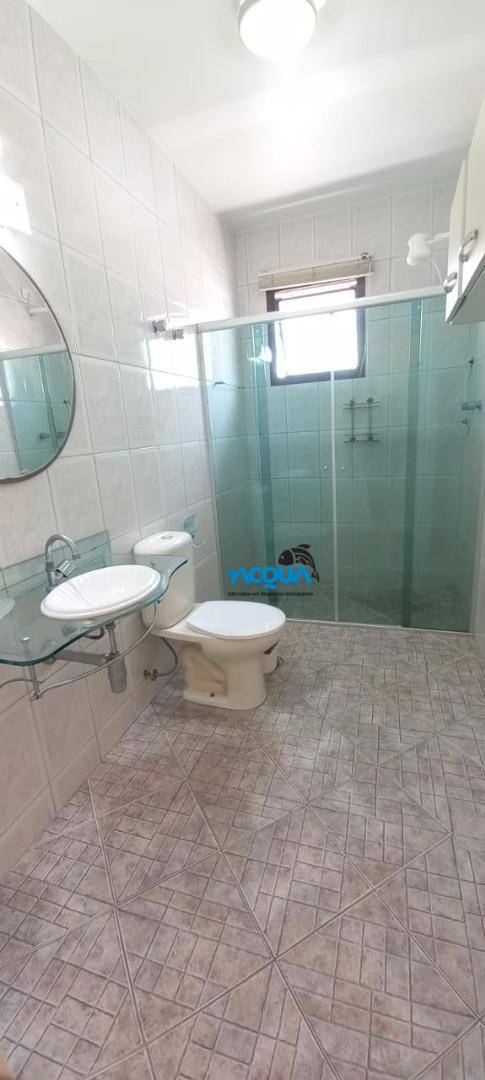 Apartamento à venda com 3 quartos, 240m² - Foto 8