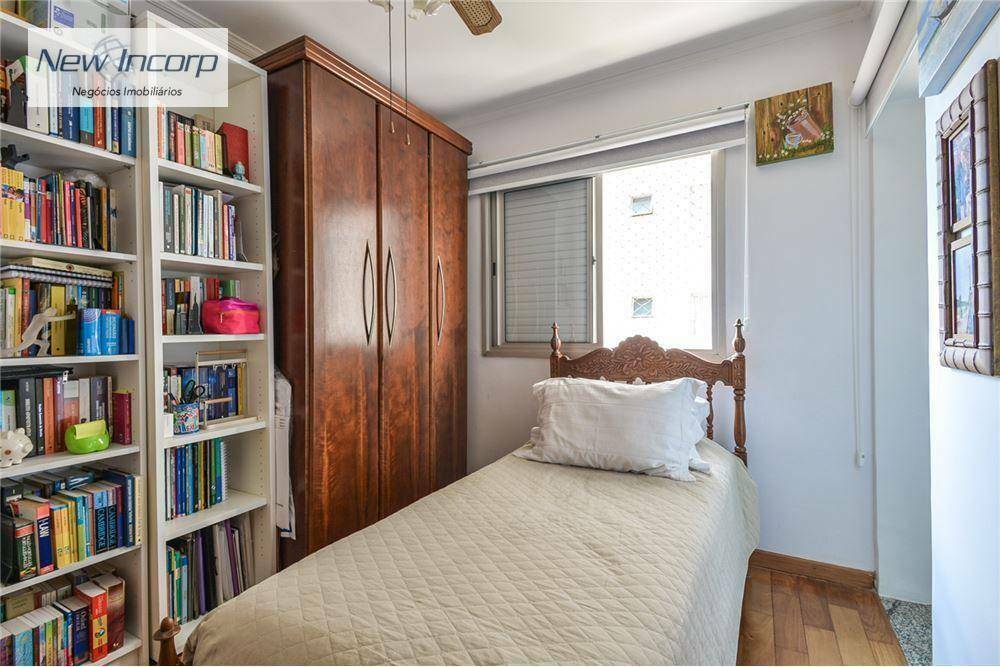 Apartamento à venda com 2 quartos, 69m² - Foto 19