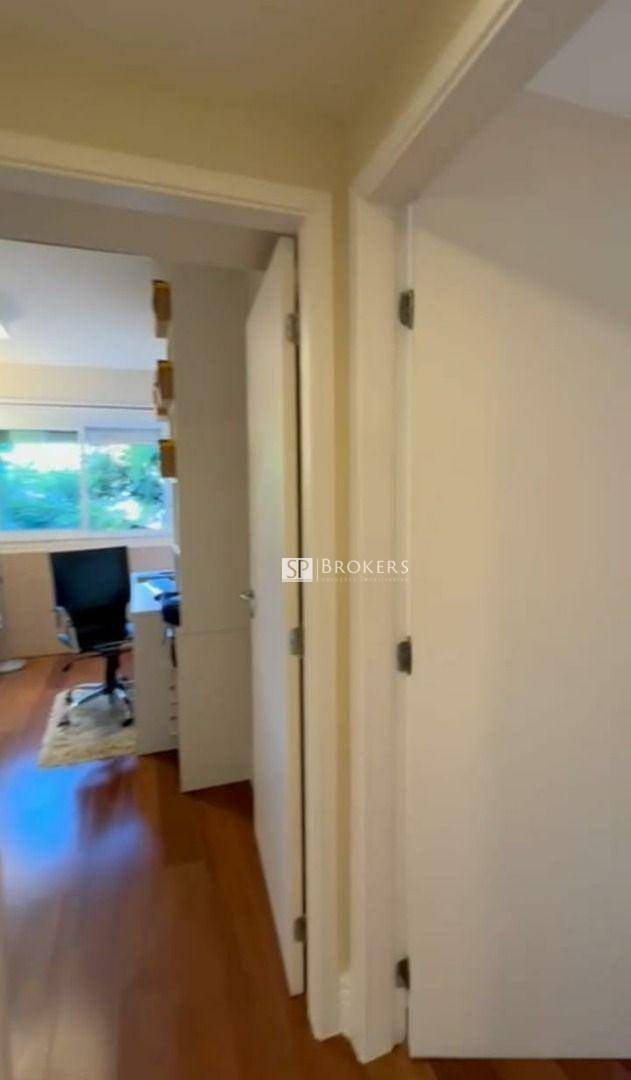 Apartamento à venda com 3 quartos, 151m² - Foto 42