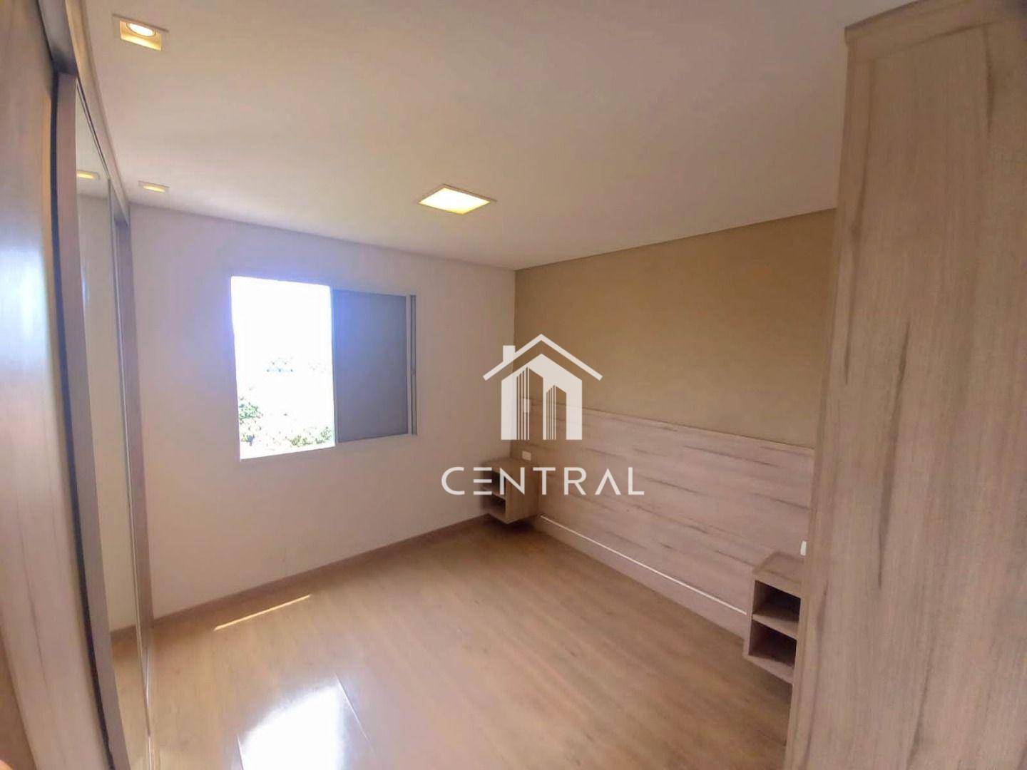 Apartamento para alugar com 2 quartos, 64m² - Foto 15