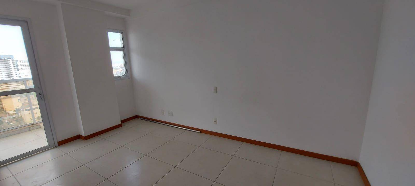 Apartamento à venda com 3 quartos, 106m² - Foto 2