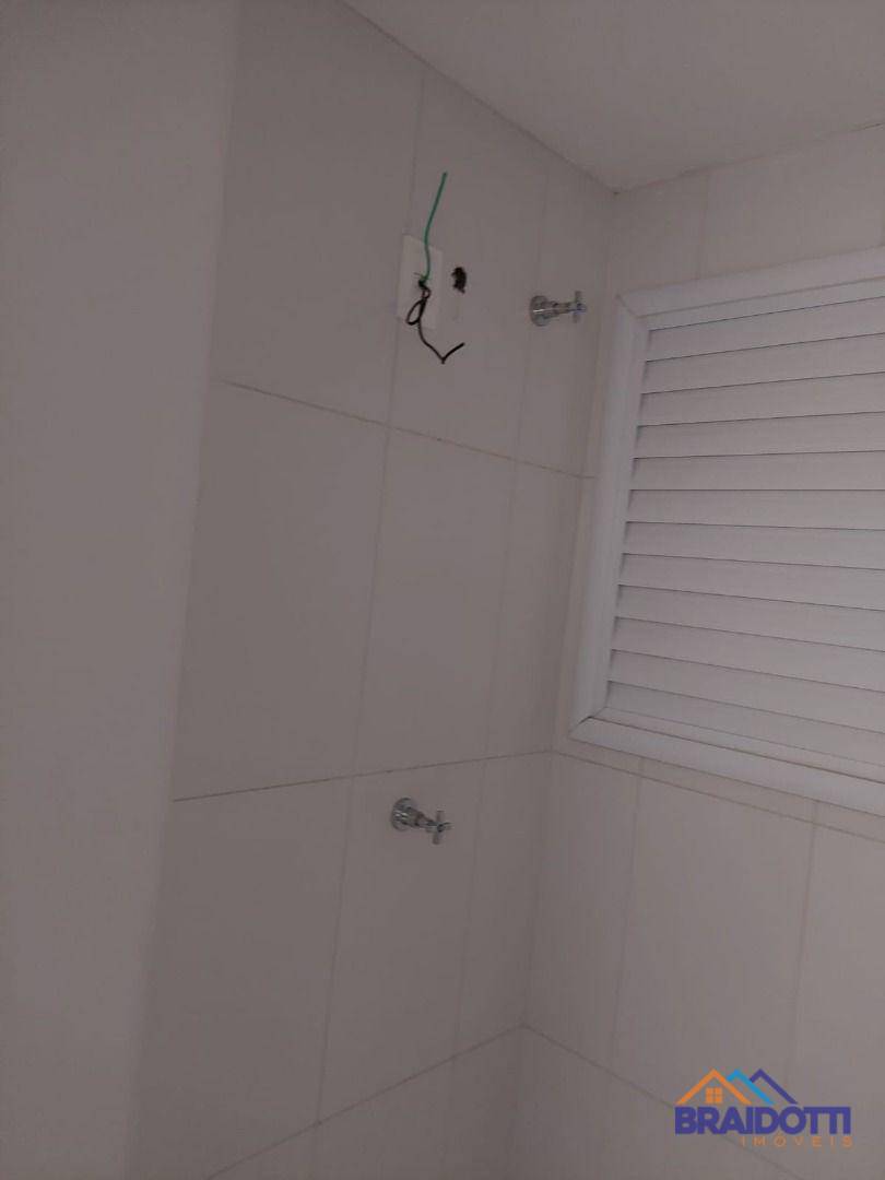 Apartamento à venda com 3 quartos, 70m² - Foto 6