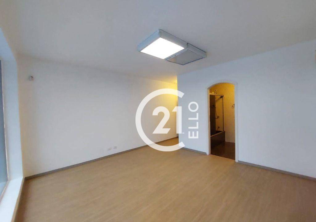 Casa de Condomínio para alugar com 3 quartos, 300m² - Foto 5