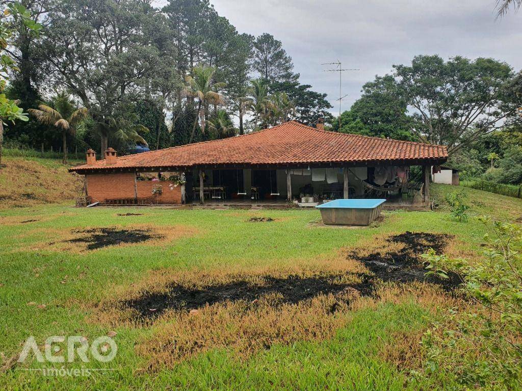 Chácara à venda com 4 quartos, 590m² - Foto 46