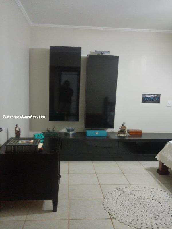 Casa de Condomínio à venda com 3 quartos, 200m² - Foto 10