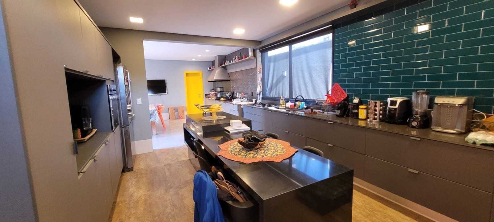 Casa à venda com 3 quartos, 250m² - Foto 5