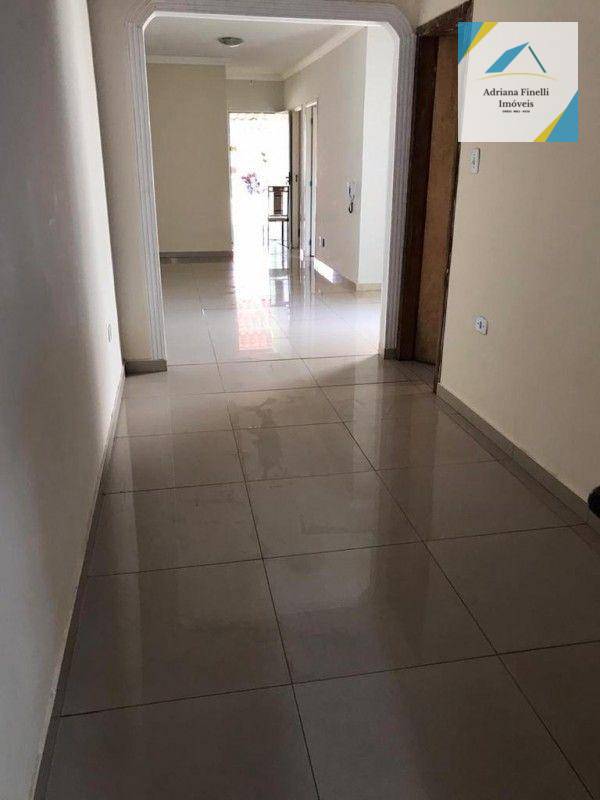 Casa à venda com 2 quartos, 90m² - Foto 1