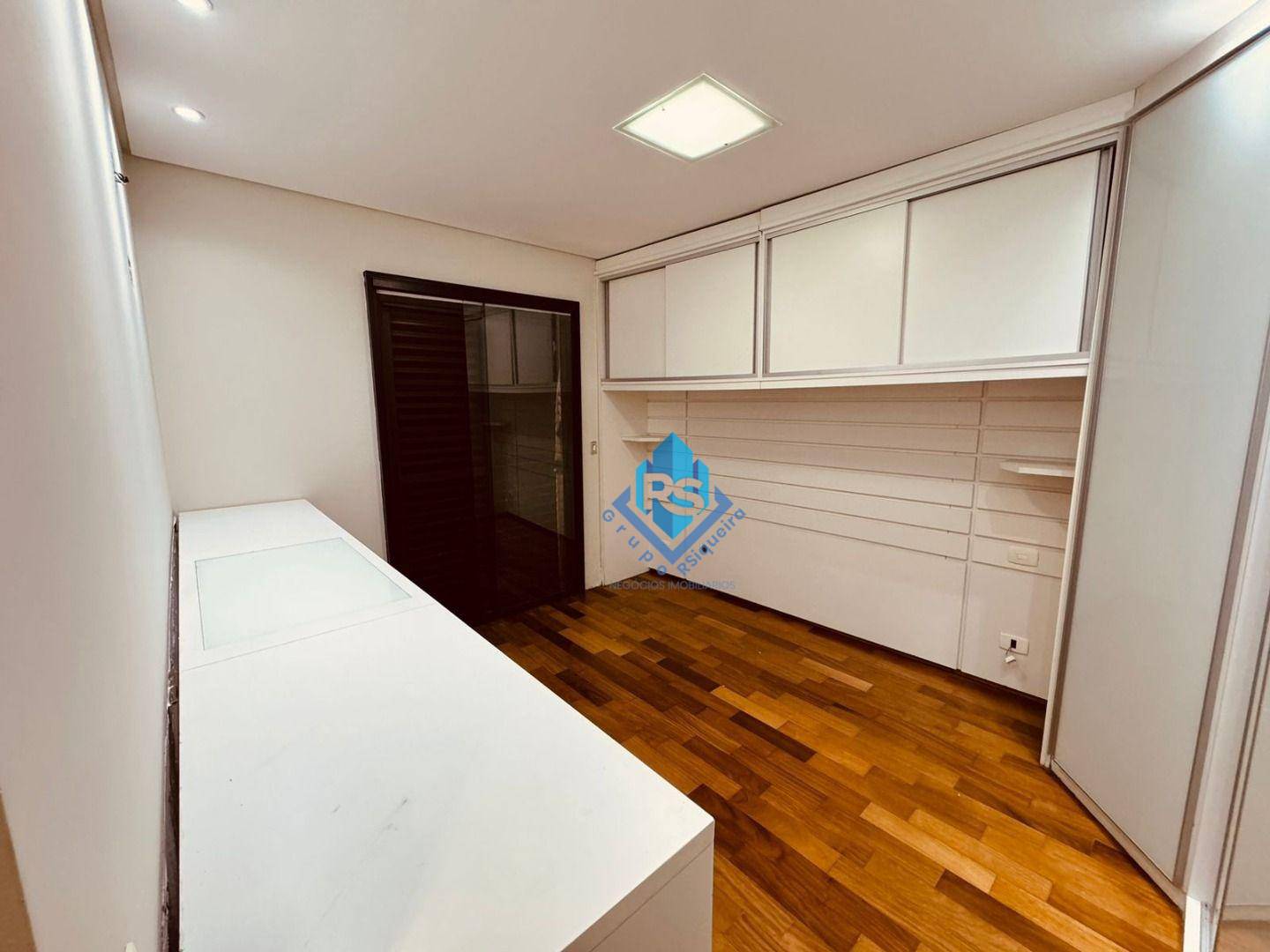 Apartamento à venda com 3 quartos, 127m² - Foto 21