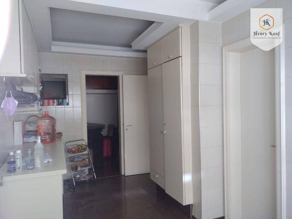 Apartamento à venda com 4 quartos, 188m² - Foto 17