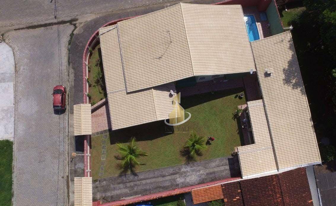 Casa à venda com 4 quartos, 295m² - Foto 4