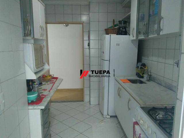 Apartamento à venda com 3 quartos, 74m² - Foto 17