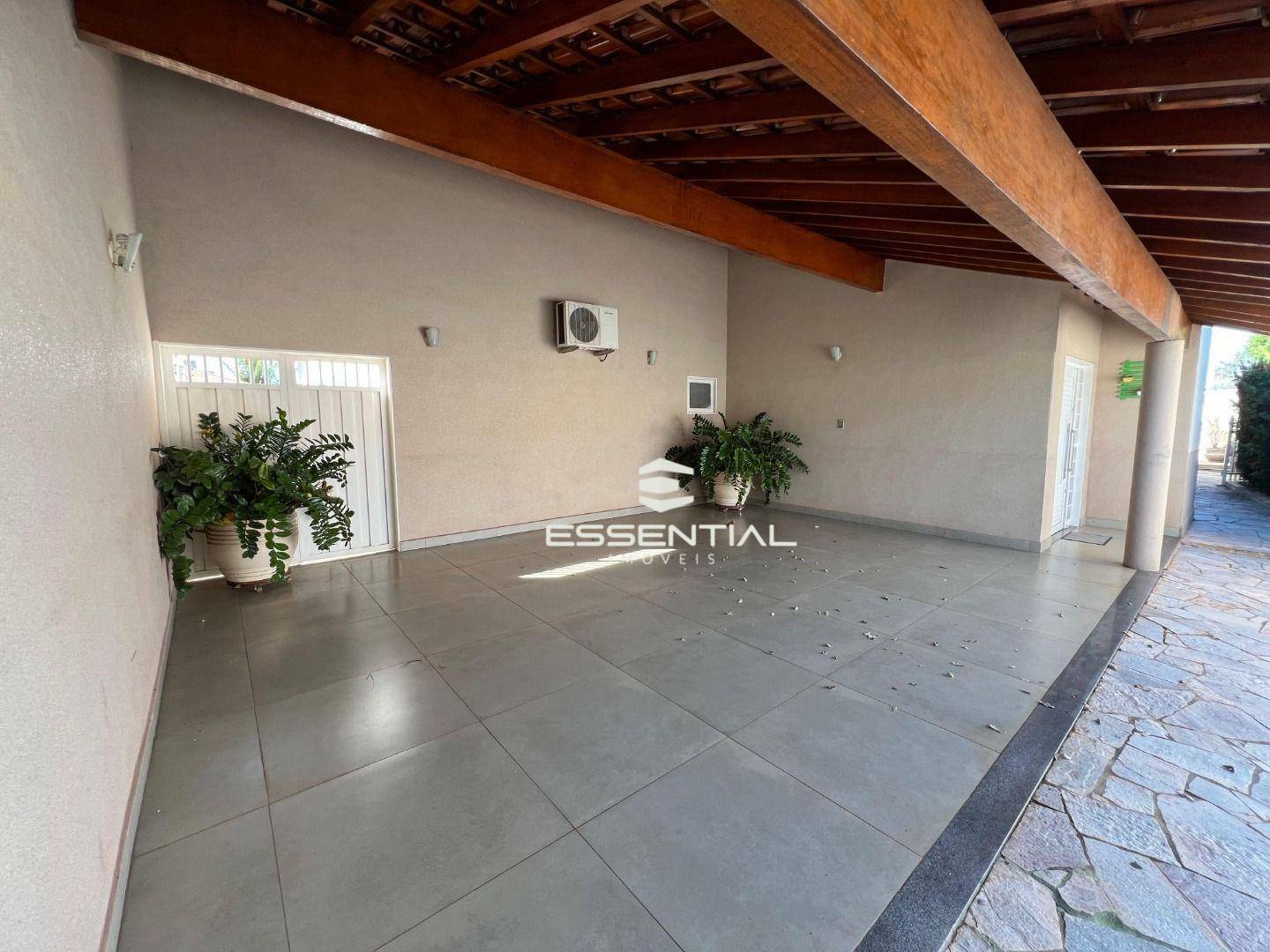 Sobrado à venda com 4 quartos, 350m² - Foto 31