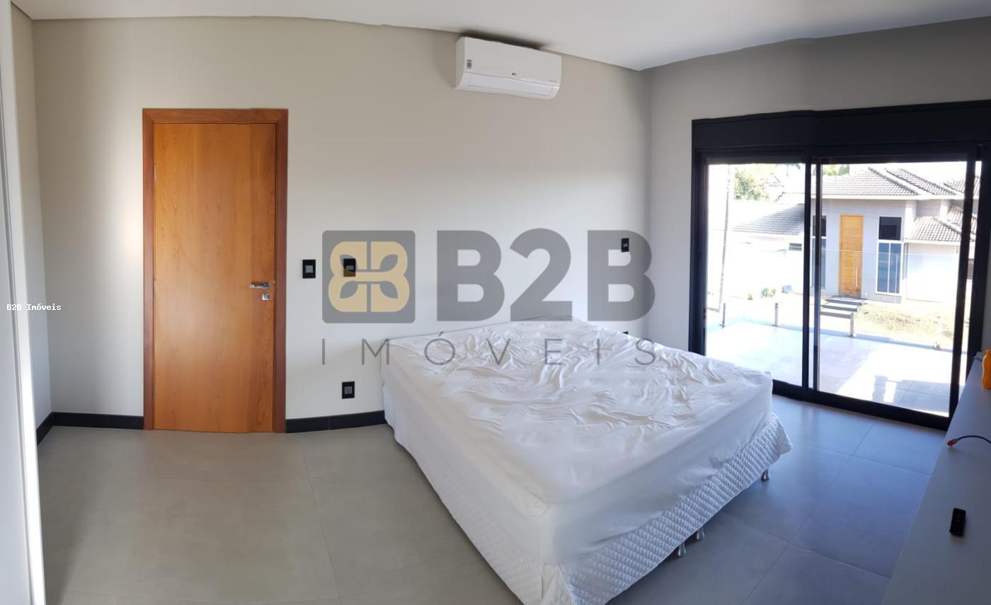 Casa de Condomínio à venda com 4 quartos, 400m² - Foto 8