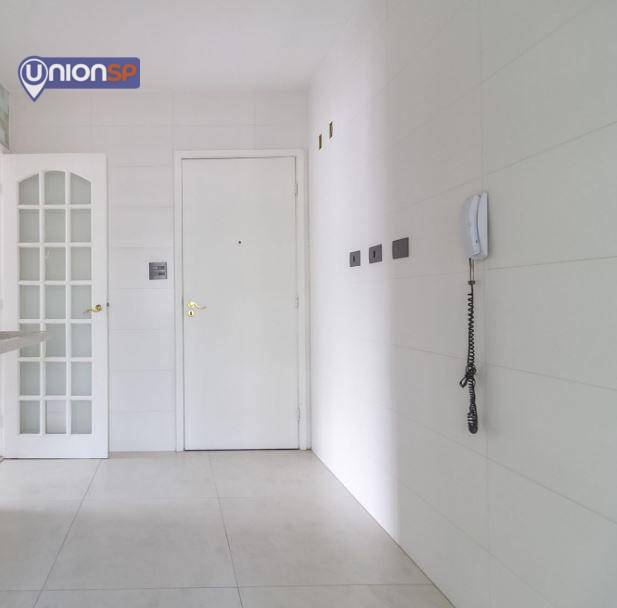 Apartamento à venda com 3 quartos, 79m² - Foto 17