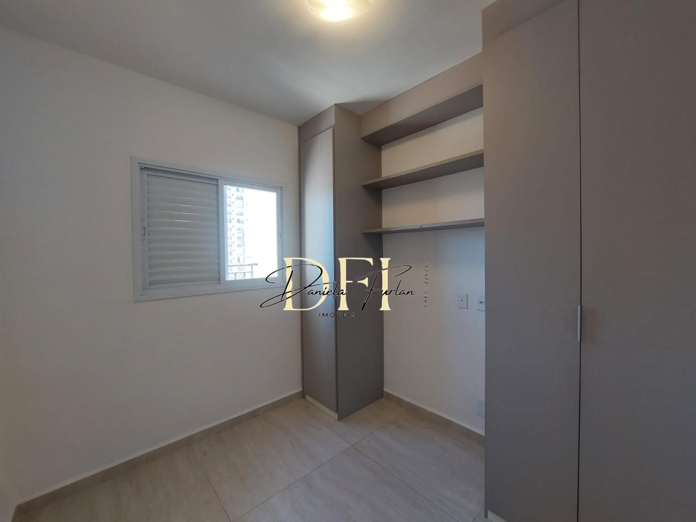 Apartamento à venda com 3 quartos, 80m² - Foto 32