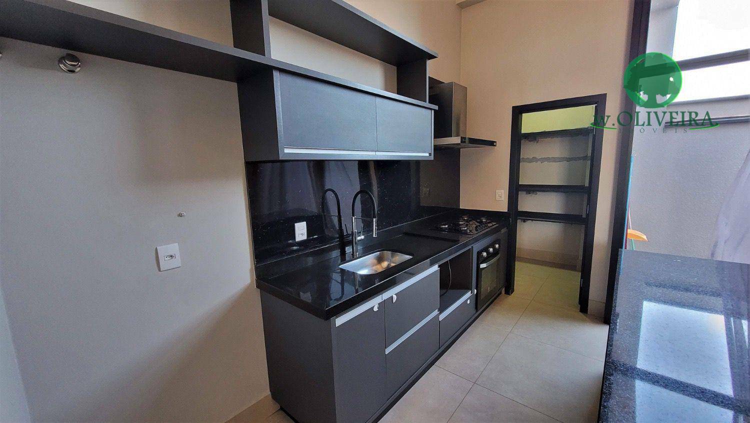 Casa à venda com 3 quartos, 179m² - Foto 7