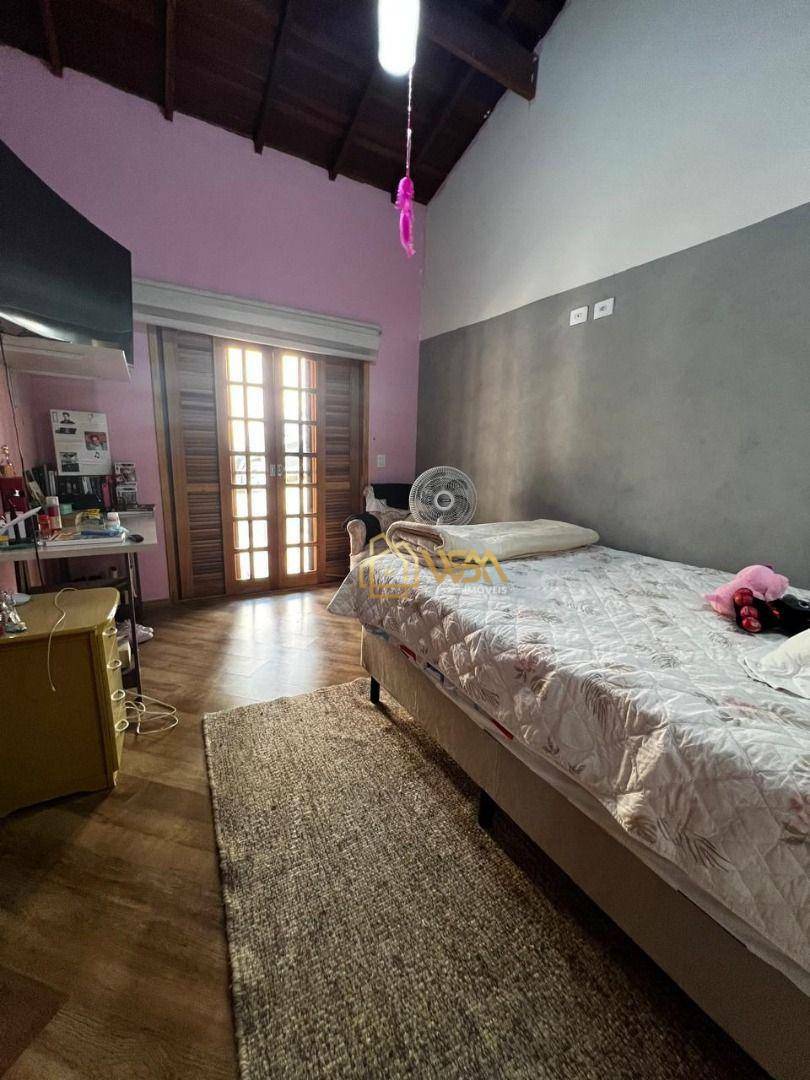 Casa à venda com 4 quartos, 550m² - Foto 48