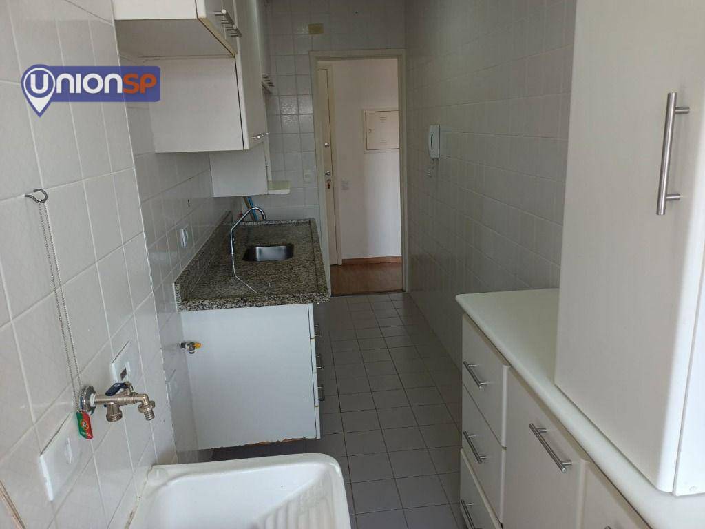 Apartamento à venda com 2 quartos, 60m² - Foto 17