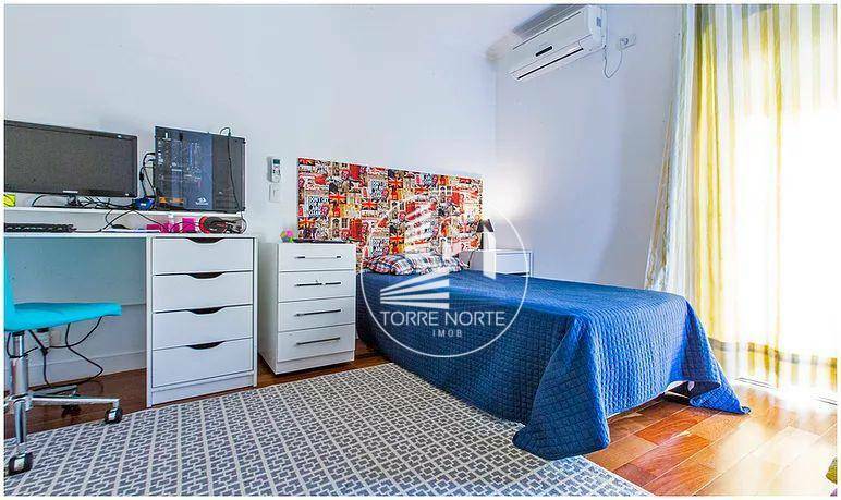 Apartamento à venda com 4 quartos, 230m² - Foto 15