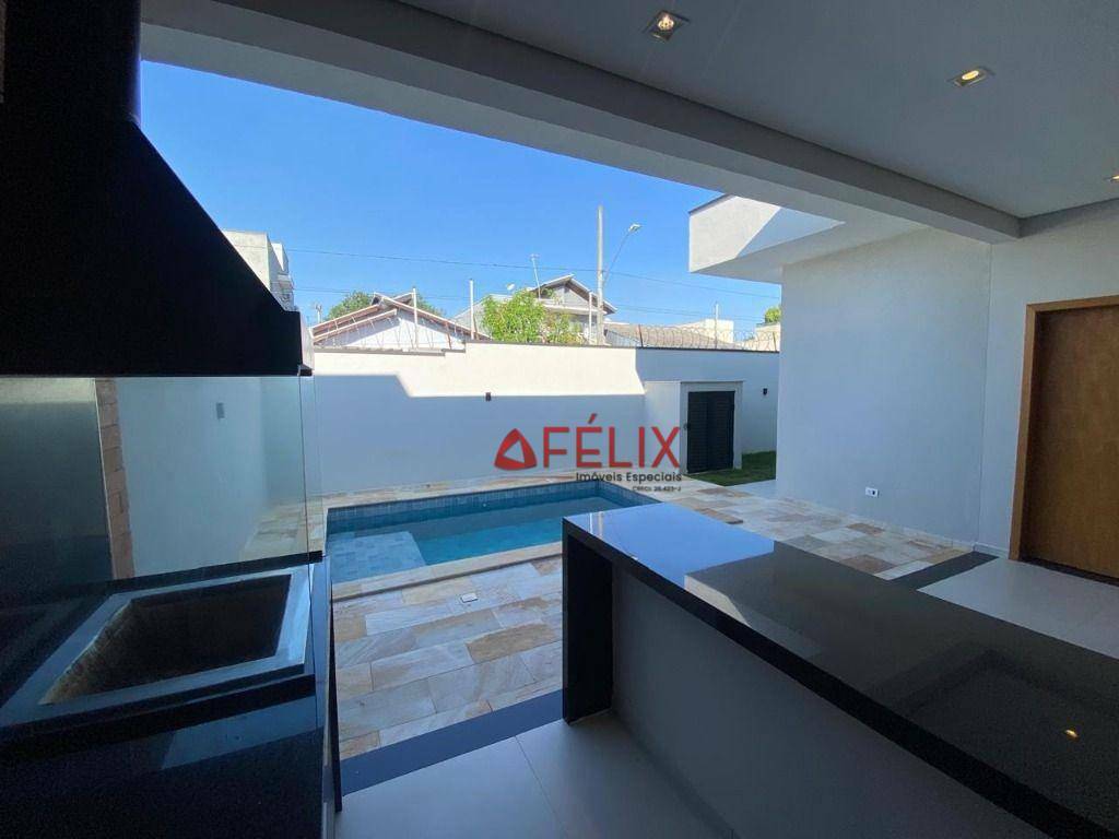 Casa de Condomínio para alugar com 3 quartos, 220m² - Foto 14
