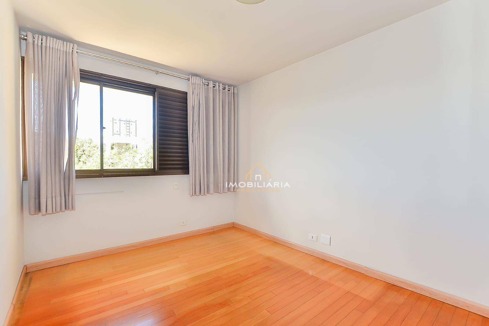 Apartamento à venda com 3 quartos, 179m² - Foto 20