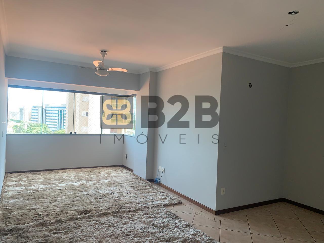 Apartamento à venda com 3 quartos, 110m² - Foto 4