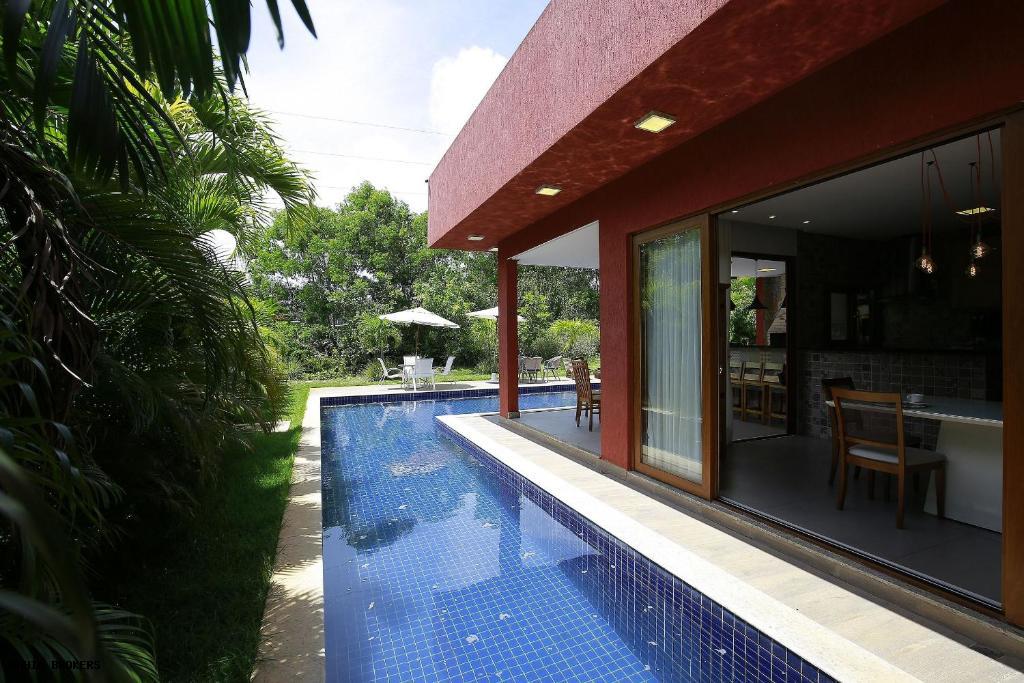 Casa à venda com 4 quartos, 300m² - Foto 31
