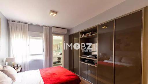 Apartamento à venda com 3 quartos, 146m² - Foto 21