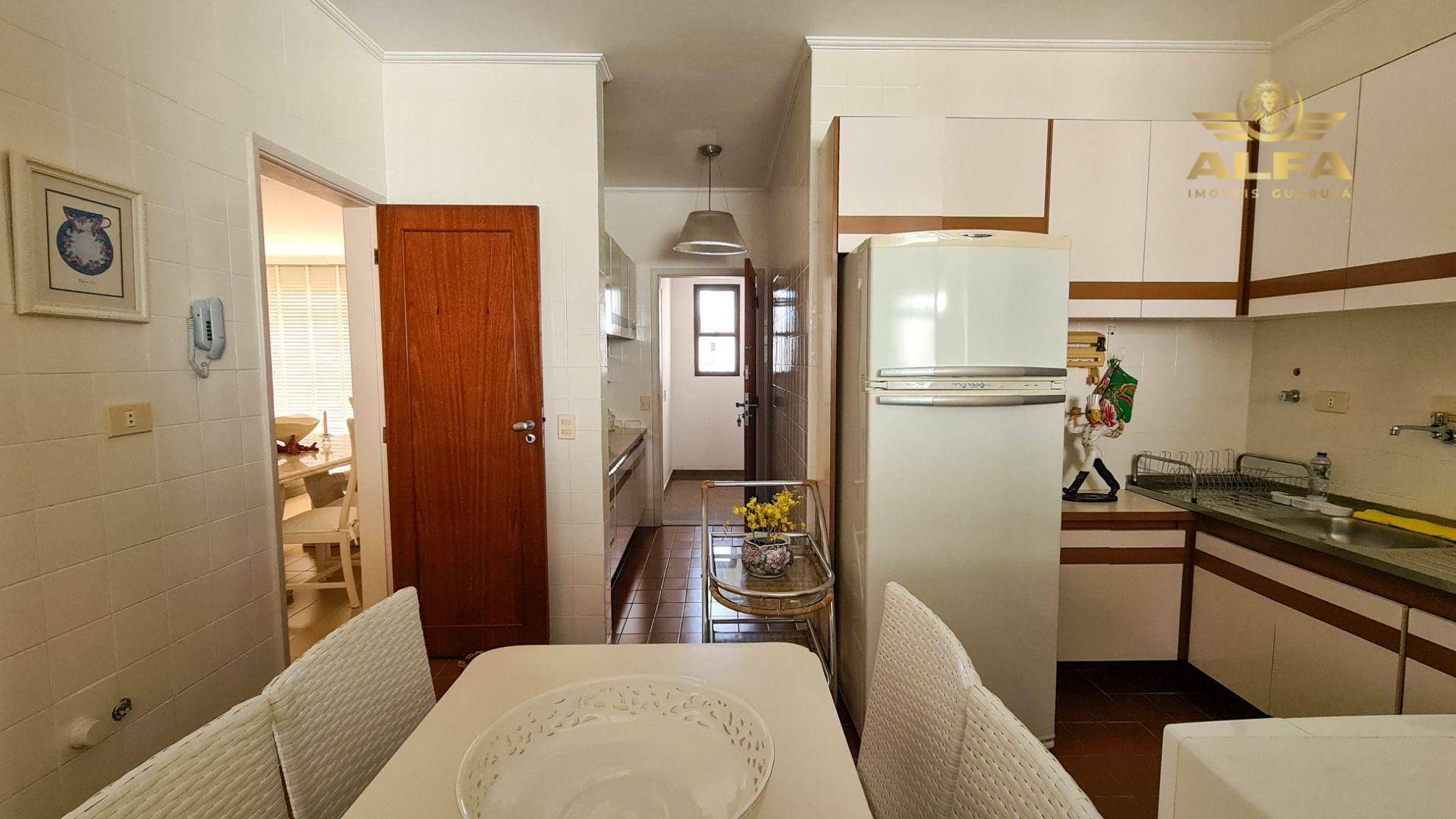 Apartamento à venda com 3 quartos, 145m² - Foto 23