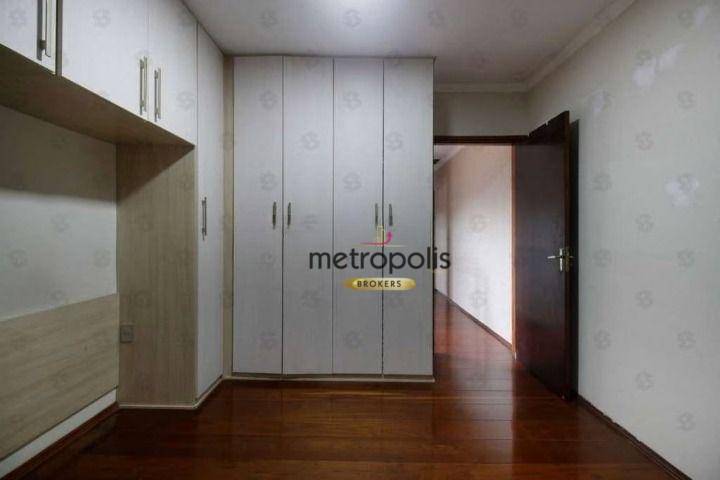 Sobrado à venda com 2 quartos, 250m² - Foto 15