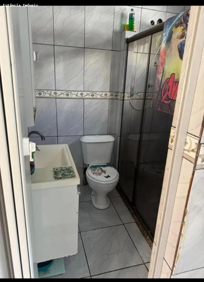 Casa à venda com 3 quartos, 200m² - Foto 7