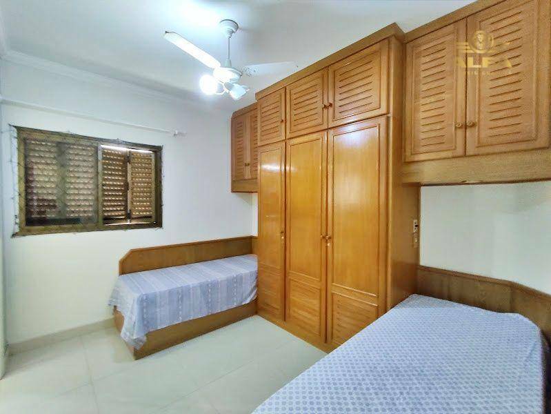 Apartamento à venda com 3 quartos, 140m² - Foto 17