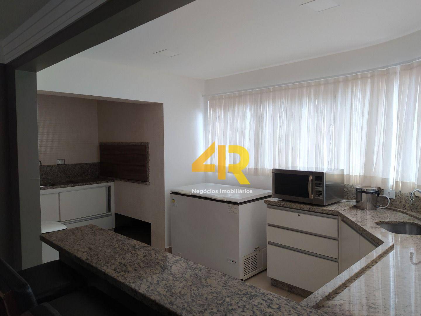 Apartamento à venda com 3 quartos, 184m² - Foto 23