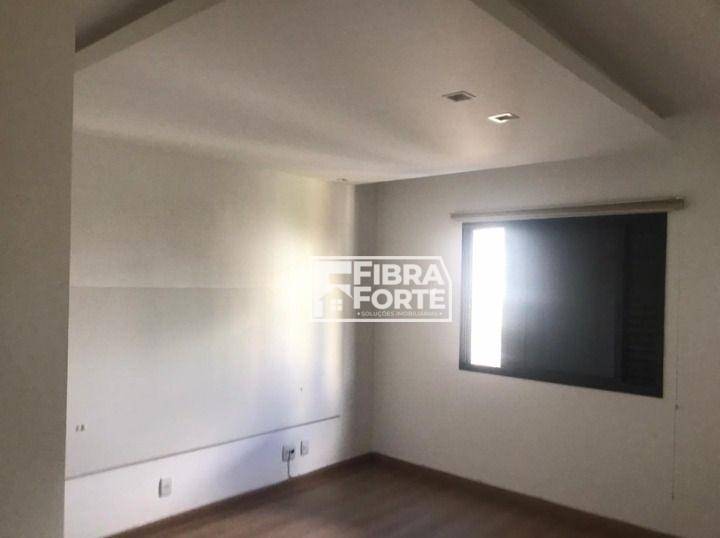 Apartamento à venda com 3 quartos, 161m² - Foto 18