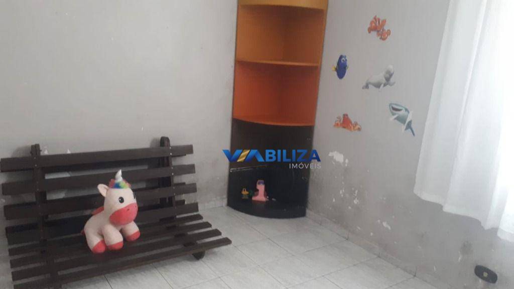 Sobrado à venda com 3 quartos, 140m² - Foto 2