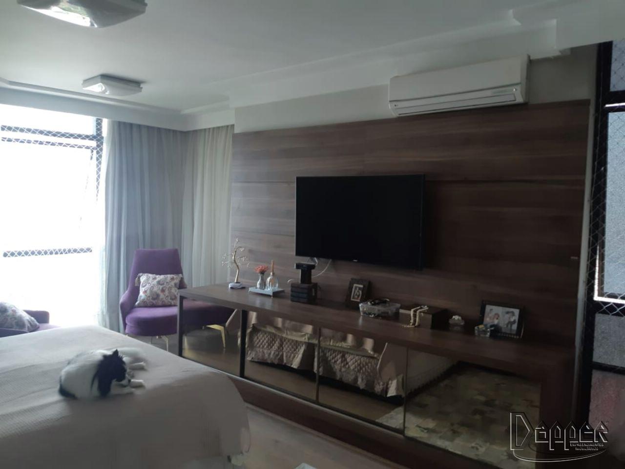 Apartamento à venda com 3 quartos, 297m² - Foto 2