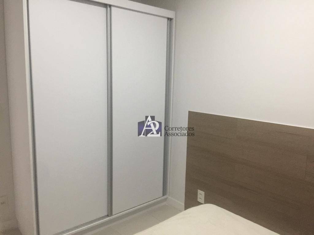 Apartamento à venda com 1 quarto, 34m² - Foto 6