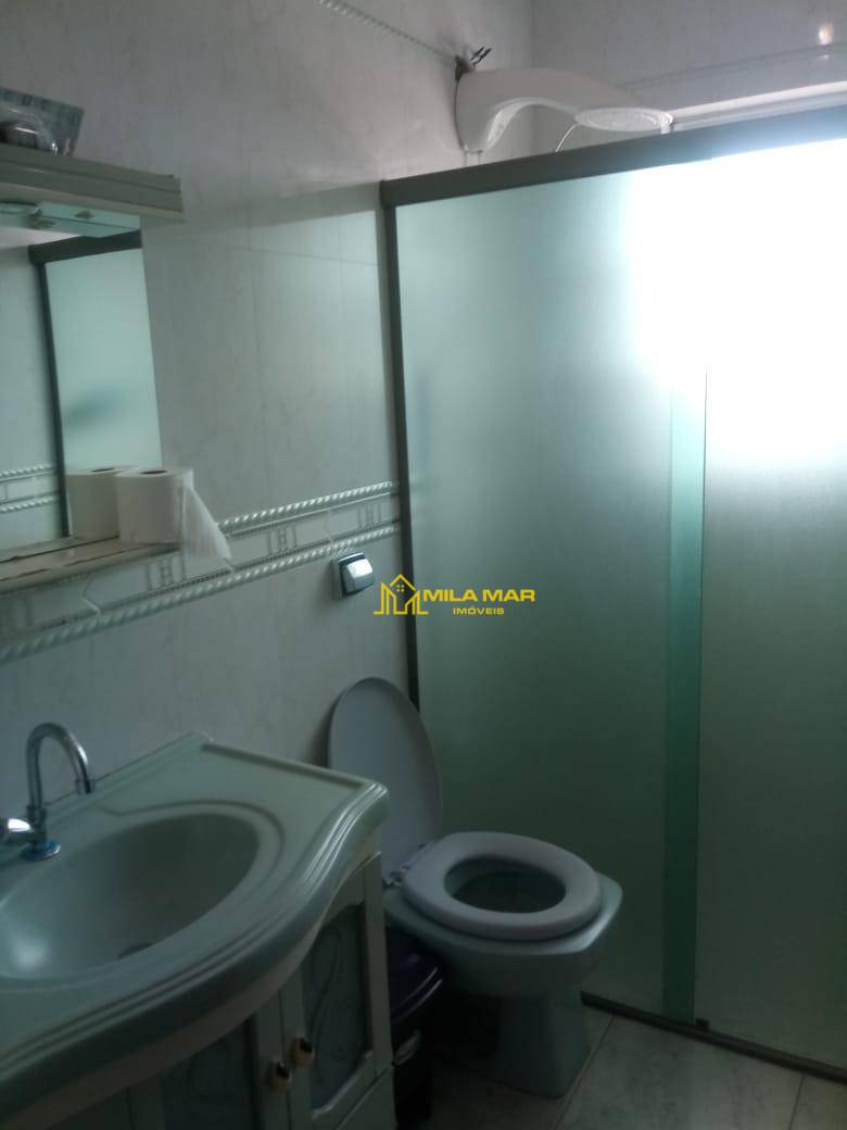 Sobrado à venda com 3 quartos, 200m² - Foto 4